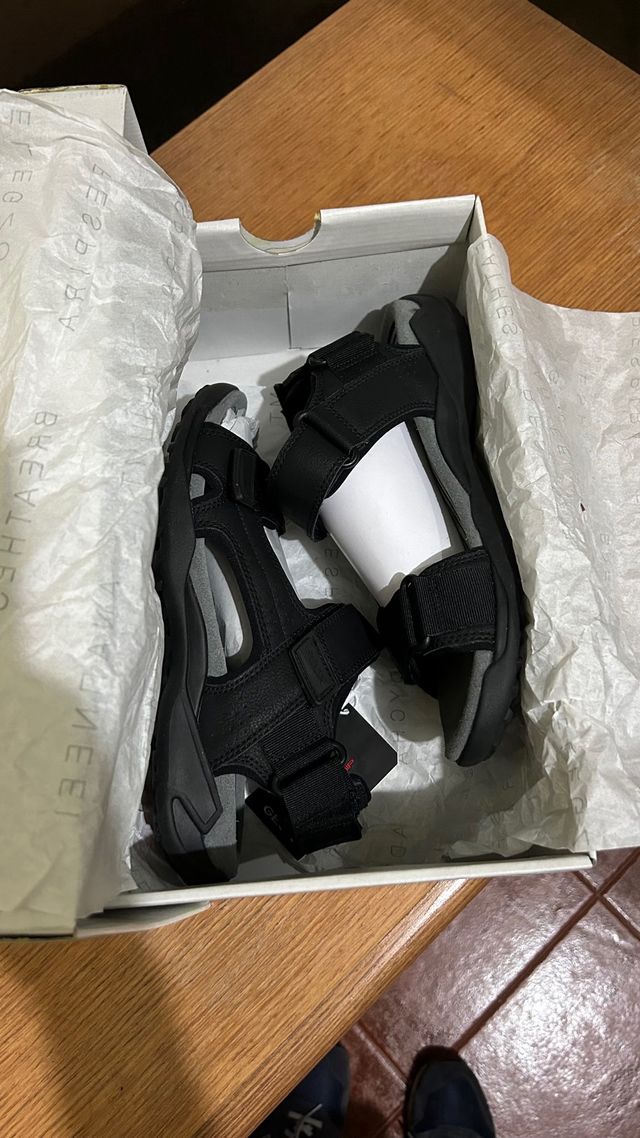 Vendo Sandalias Geox