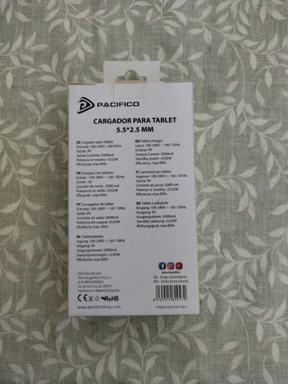 CARGADOR PARA TABLET 5.5*2.5mm