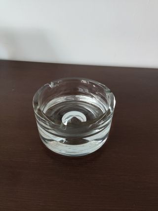 Cenicero de cristal