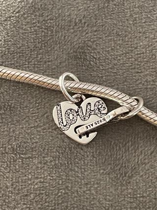 Charm divisible corazón y llave 