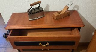 Cómoda cajonera vintage