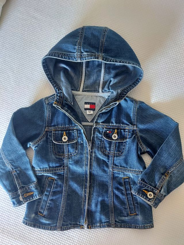 Tommy  Hilfiger chaqueta vaquera  niña T4