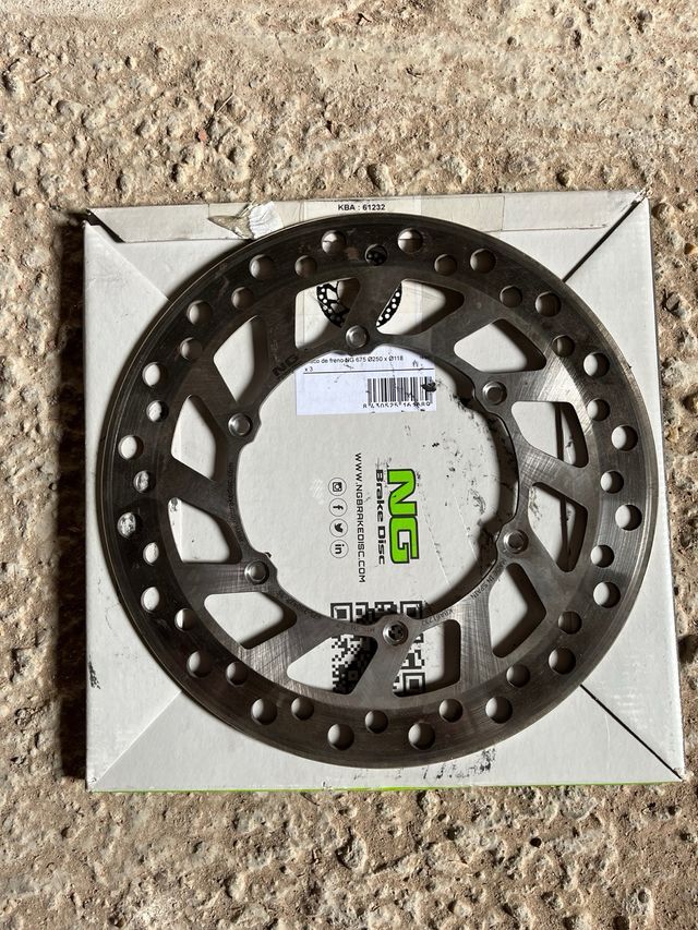 Disco de freno como nuevo moto  ng 675 250x118