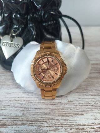 Reloj GUESS de mujer.