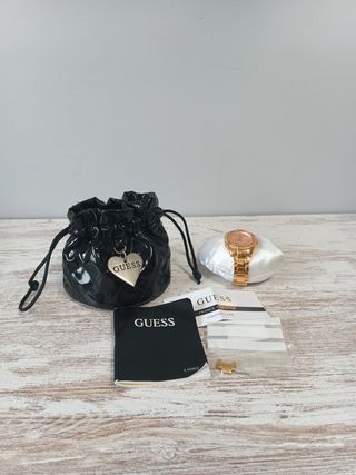 Reloj GUESS de mujer.