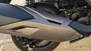 Kymco Xciting 400s negra