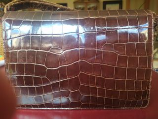 Bolso de piel cocodrilo