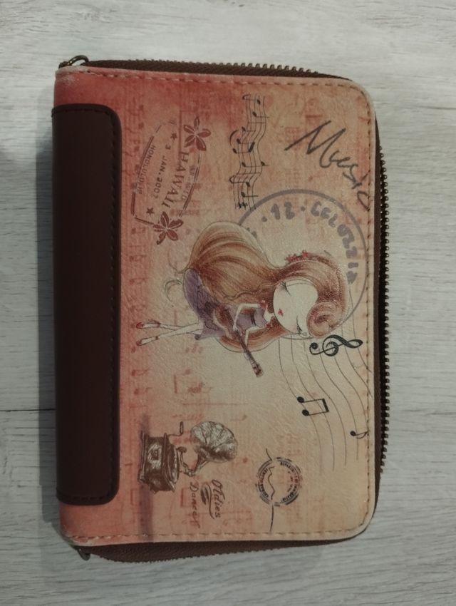 Cartera Anekke