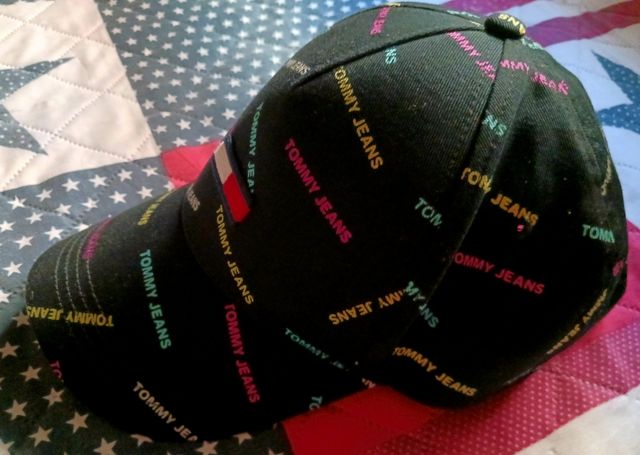 Gorra tommy hilfiger edición limitada