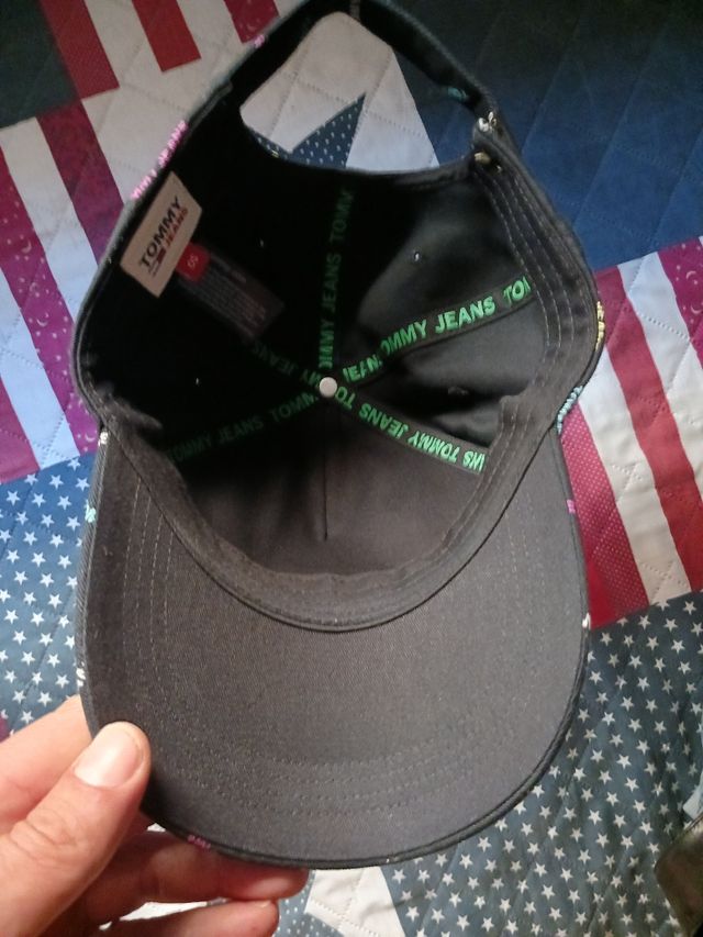 Gorra tommy hilfiger edición limitada