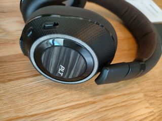 Auriculares Plantronics black beat pro 2