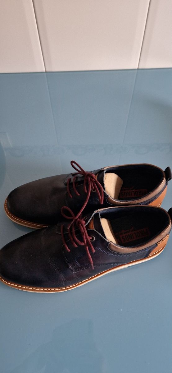 Zapato Pikolinos azul, talla 42
