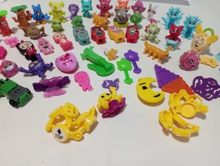 Lote de varios muñequitos Kinder