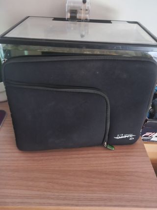 Portátil blanco mini