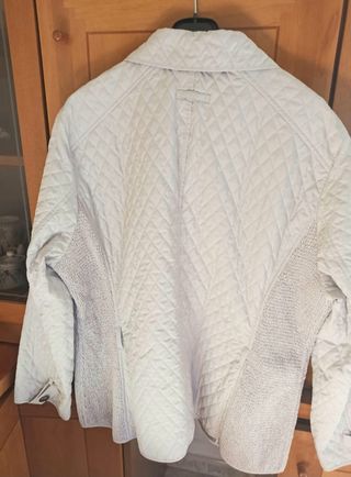 Trapuntino elena mirò leggero