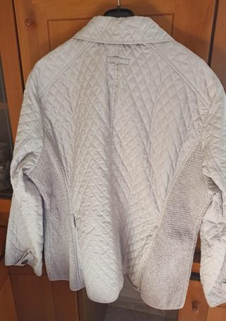 Trapuntino elena mirò leggero