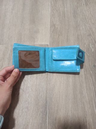 Cartera monedero piel azul