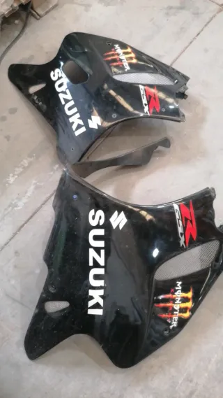 Despiece de Suzuki gsxr 750w del año 93