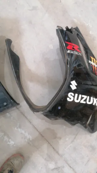 Despiece de Suzuki gsxr 750w del año 93