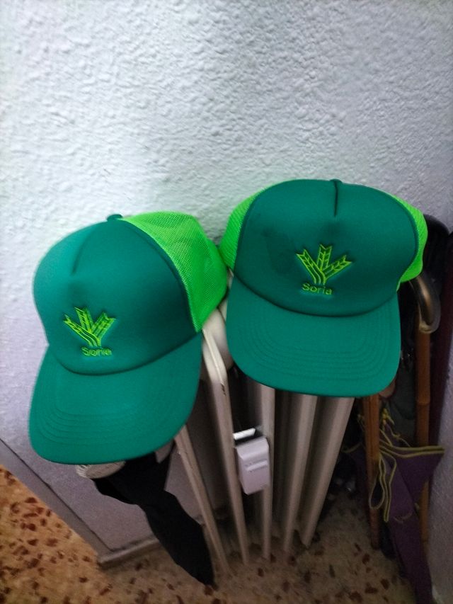 Gorras de la caja rural de Soria