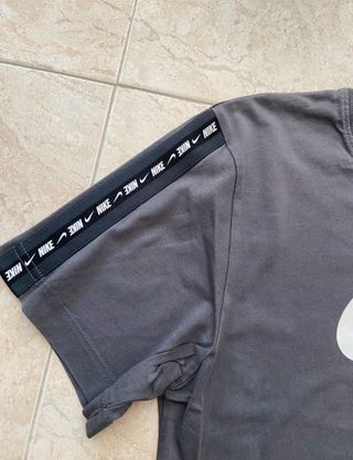Camiseta nike gris