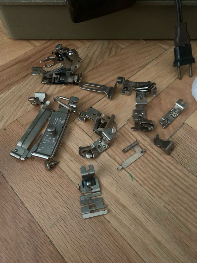 Máquina de coser Singer vintage modelo 237