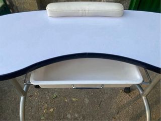 Tavolo per manicure