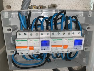 ELECTRICISTA