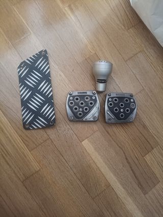 Pedales y pomo aluminio