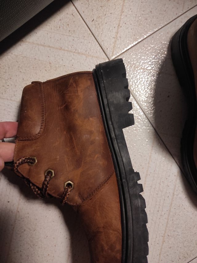 Botas hombre talla 39