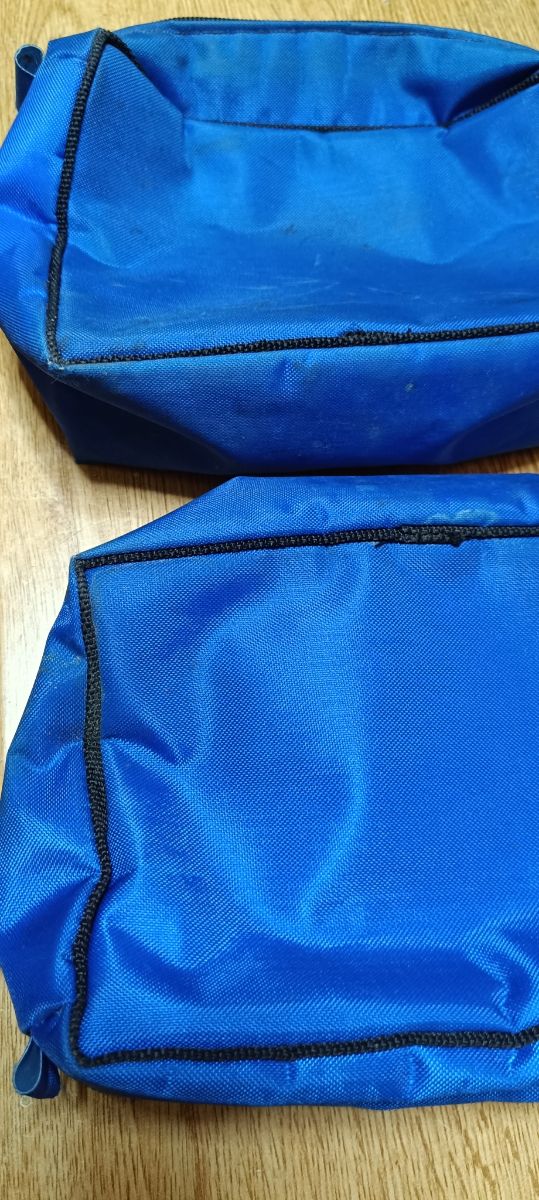 Porta lenza e borselli per pescare