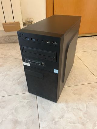 Ordenador y Monitor