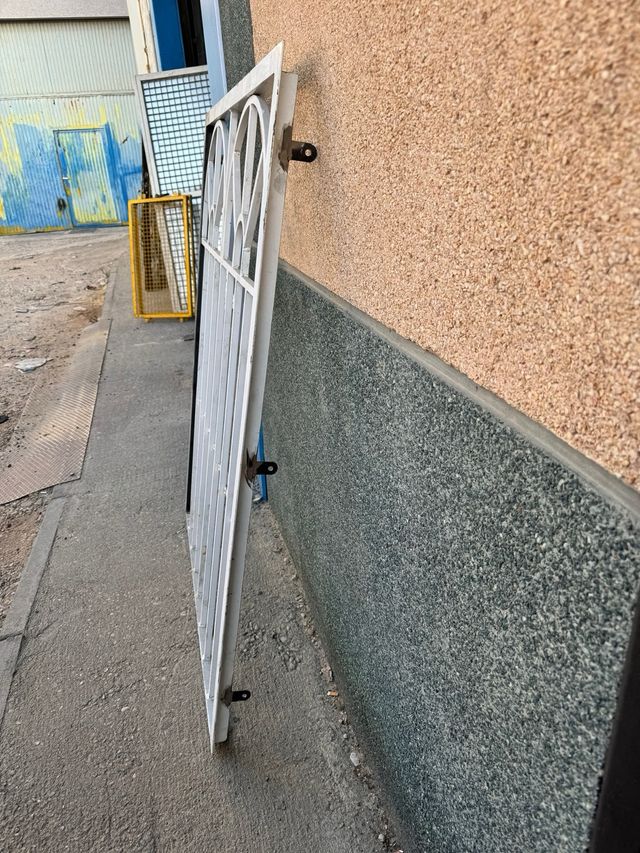 Reja ESTILO INGLÉS CHALET