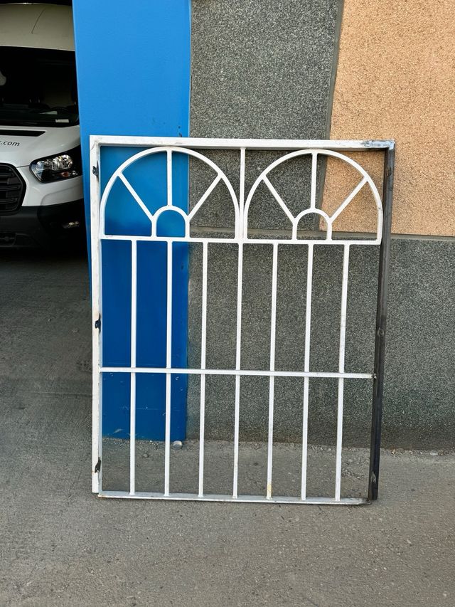 Reja ESTILO INGLÉS CHALET