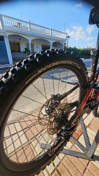Bicicleta electrica  ebike con 2 años impoluta
