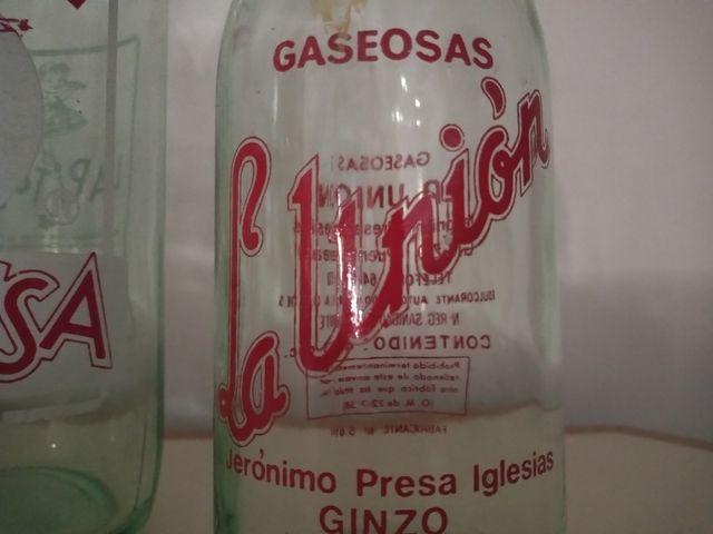 Botellas de gaseosa