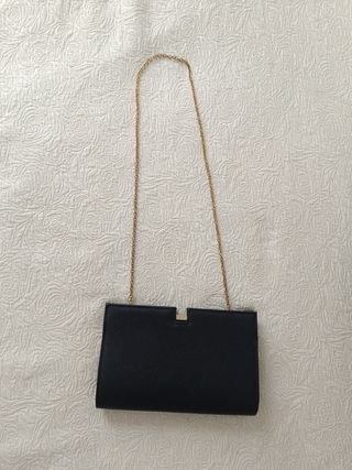 Bolso fiesta mano o colgado.