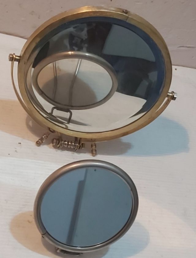 Antiguo tocador / espejo barbero/pinzas