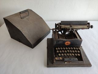 Máquina de escribir The Sun, rarísima