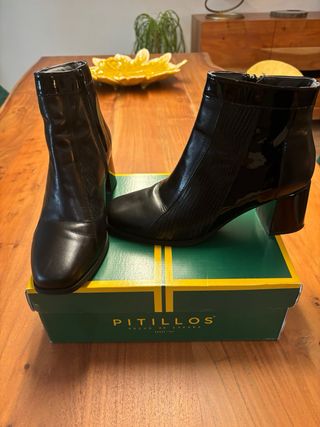 Botines negros