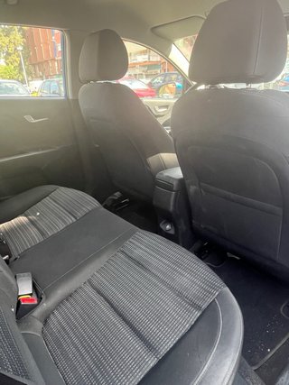 KIA Stonic hibrido 2024