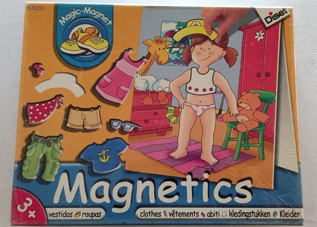 Juego vestidos Magnetics Diset