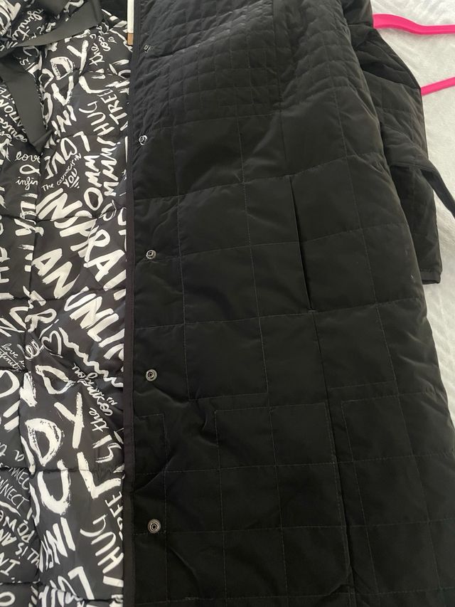 Abrigo negro largo de Desigual