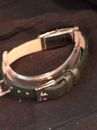 Reloj Victorio Lucchino Italia seminuevo