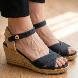 Cuñas peeptoes negras 38