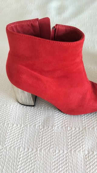 Botines rojos 