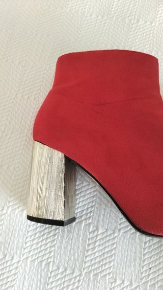 Botines rojos 
