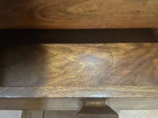 Mueble entrada de madera rústica.