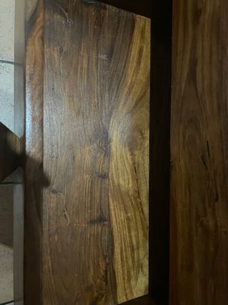 Mueble entrada de madera rústica.