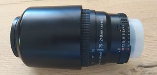 Cámara reflex Nikon f60